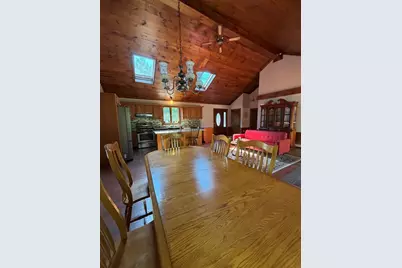 115 Scott Rd, Fitchburg, MA 01420 - Photo 7