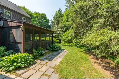 49 Walnut Rd, Hamilton, MA 01982 - Photo 11