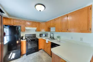 39 Ledgecrest Dr, Worcester, MA 01603 - Photo 13