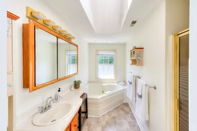 39 Ledgecrest Dr, Worcester, MA 01603 - Photo 25
