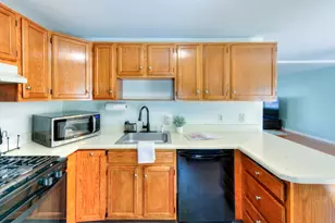 39 Ledgecrest Dr, Worcester, MA 01603 - Photo 15