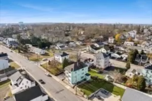 1553 Rodman St, Fall River, MA 02721 - Photo 3