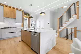 39 G St, Boston, MA 02127 - Photo 9