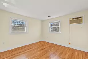 72 Cambridge Rd, Woburn, MA 01801 - Photo 21