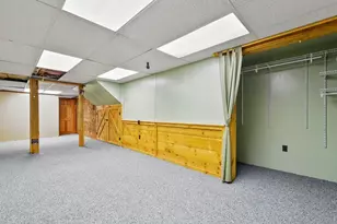 72 Cambridge Rd, Woburn, MA 01801 - Photo 27