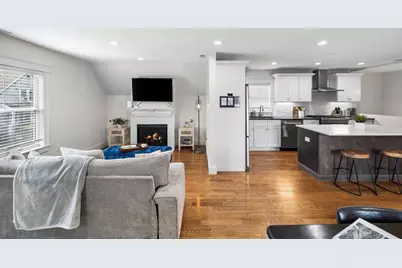 114 Moreland St #2, Somerville, MA 02145 - Photo 5
