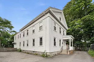 11 Mt Pleasant St, Waltham, MA 02452 - Photo 1