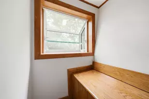 11 Mt Pleasant St, Waltham, MA 02452 - Photo 19