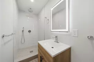 11 Mt Pleasant St, Waltham, MA 02452 - Photo 17