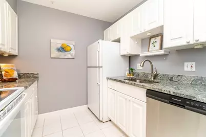 60 E Glen Rd #306, Brookline, MA 02445 - Photo 13