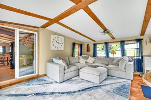 50 Roosevelt Dr, Southbridge, MA 01550 - Photo 11