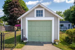 52 Wachusett Rd, Weymouth, MA 02191 - Photo 5