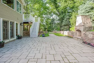 18 Boundary Stone Rd, Sutton, MA 01590 - Photo 5