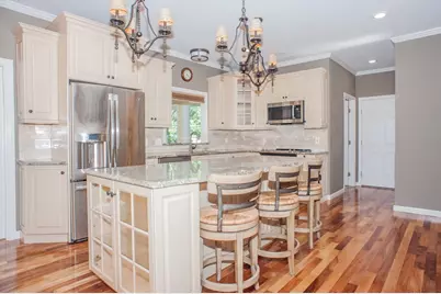 18 Boundary Stone Rd, Sutton, MA 01590 - Photo 9