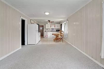 10 Barnes Street, Wareham, MA 02571 - Photo 11