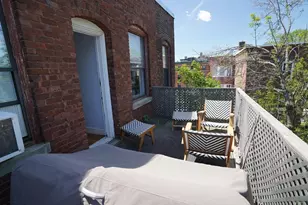 1038 Beacon St, Brookline, MA 02446 - Photo 11