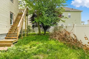 833 Grinnell St, Fall River, MA 02721 - Photo 23