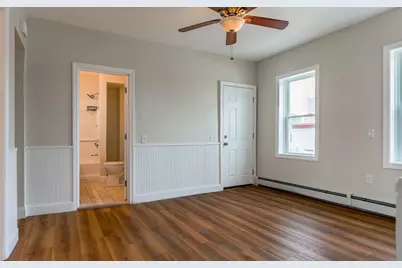 833 Grinnell St, Fall River, MA 02721 - Photo 3