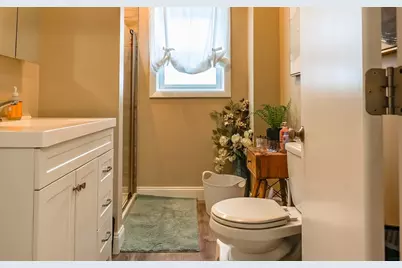 833 Grinnell St, Fall River, MA 02721 - Photo 33