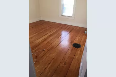 27 Highland St #27, Woburn, MA 01801 - Photo 5