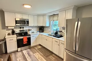 412 Island Pond Rd, Springfield, MA 01118 - Photo 3