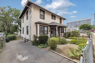 51-53 Archdale Rd, Boston, MA 02131 - Photo 7
