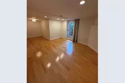 87 Sewall #5, Brookline, MA 02446 - Photo 9