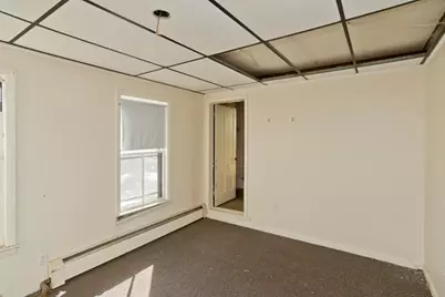 981 Main St, Leicester, MA 01524 - Photo 29