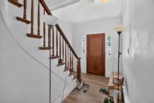 243 Central St, Springfield, MA 01105 - Photo 3