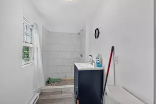 243 Central St, Springfield, MA 01105 - Photo 23