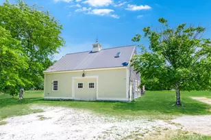 442 Horseneck Rd, Westport, MA 02790 - Photo 21