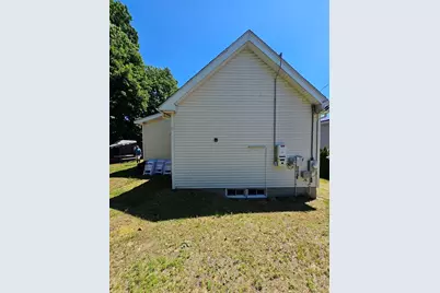 1 Armandale St, Worcester, MA 01603 - Photo 27