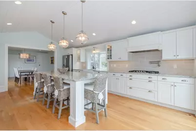 774 Dartmouth St, Dartmouth, MA 02748 - Photo 3