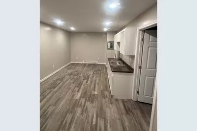 182 Chicopee St, Chicopee, MA 01013 - Photo 5