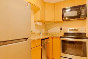 2456 Massachusetts Ave, Cambridge, MA 02140 - Photo 15