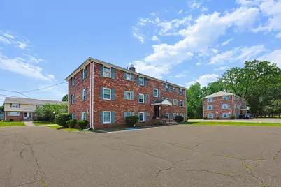 15 Frank St #1, Dracut, MA 01826 - Photo 3