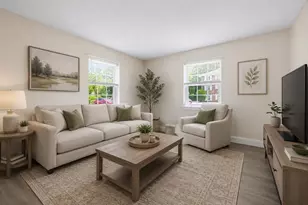 15 Frank St, Dracut, MA 01826 - Photo 9