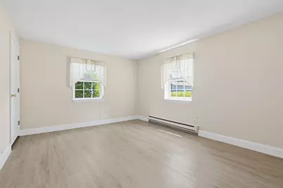15 Frank St #1, Dracut, MA 01826 - Photo 11