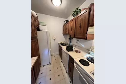 52 Strathmore Rd #33, Boston, MA 02135 - Photo 5
