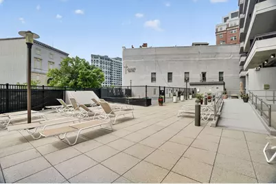 566 Commonwealth #304, Boston, MA 02215 - Photo 11