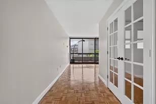 566 Commonwealth, Boston, MA 02215 - Photo 3