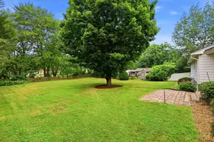 214 Forest Hills Rd, Springfield, MA 01128 - Photo 25
