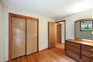 214 Forest Hills Rd, Springfield, MA 01128 - Photo 15