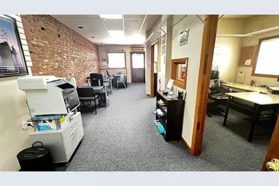 583 Riverside Ave, Medford, MA 02155 - Photo 3