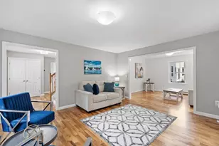 18 Rosegate Rd, Needham, MA 02494 - Photo 9
