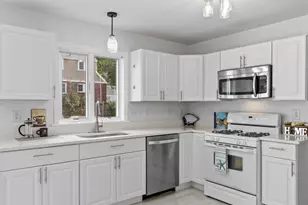 18 Rosegate Rd, Needham, MA 02494 - Photo 7