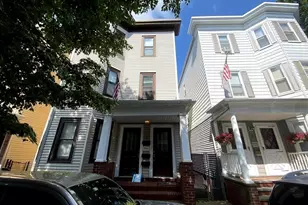 7 Hatch St, Boston, MA 02127 - Photo 1