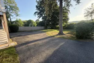 125 Main St, Rockport, MA 01966 - Photo 11