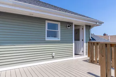 71 Friend St #4th, Gloucester, MA 01930 - Photo 13