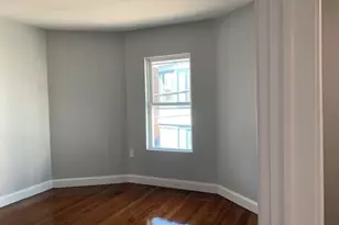 19 Park St, Salem, MA 01970 - Photo 7